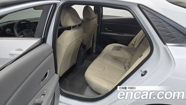 Hyundai Avante (CN7) 1.6 Inspiration 2024 — фото 11