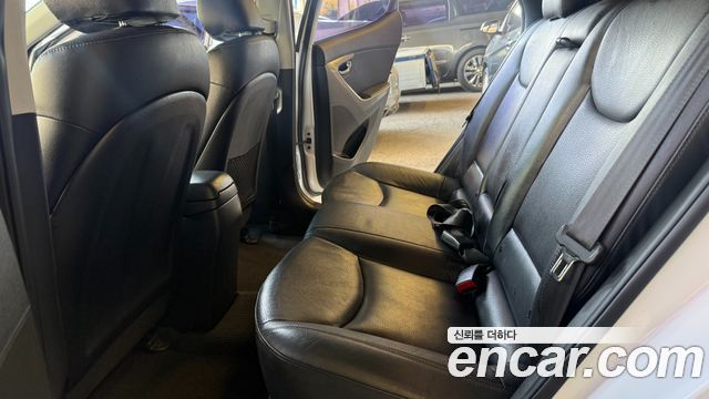 Hyundai Avante (MD) M16 GDI Premier 2012 — фото 18