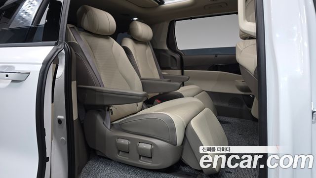 Kia Carnival (IV) Gasoline 7-Seater Signature 2025 — фото 12