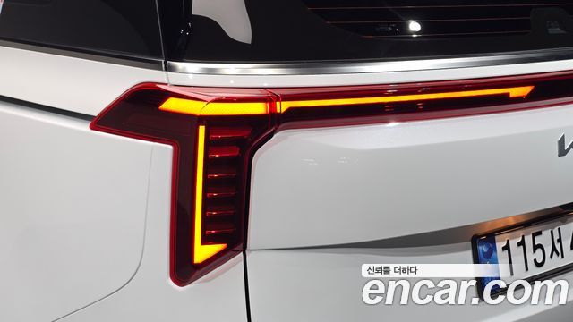 Kia Carnival (IV) Gasoline 7-Seater Signature 2025 — фото 23