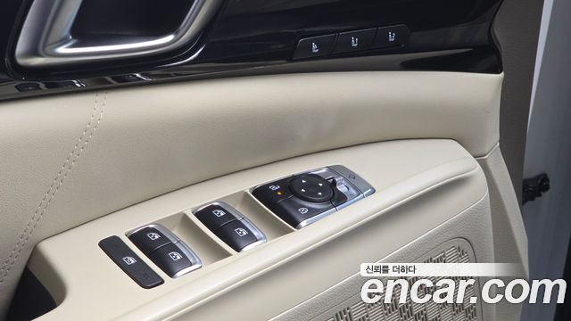 Kia Carnival (IV) Gasoline 7-Seater Signature 2025 — фото 34