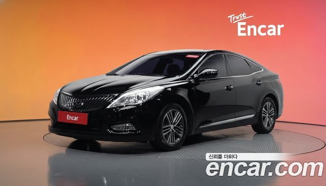 Hyundai Grandeur (HG) HG240 Modern
