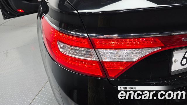 Hyundai Grandeur (HG) HG240 Modern 2014 — фото 23