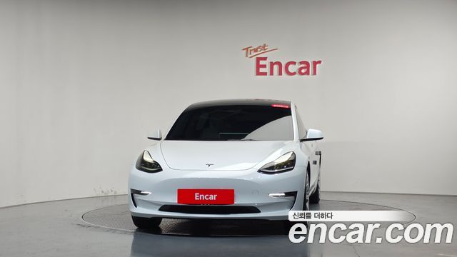 Tesla Model 3 Long Range AWD 2022 — фото 3