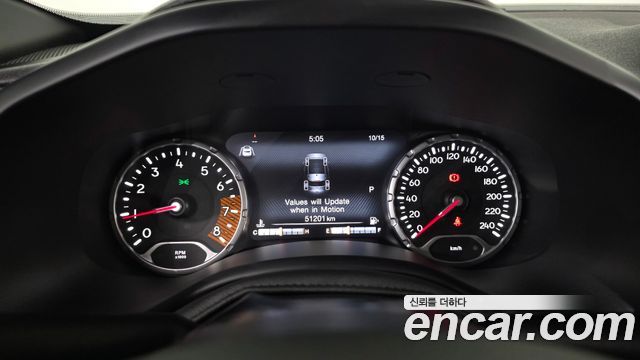 Jeep Renegade 2.4 80th Edition AWD 2021 — фото 8