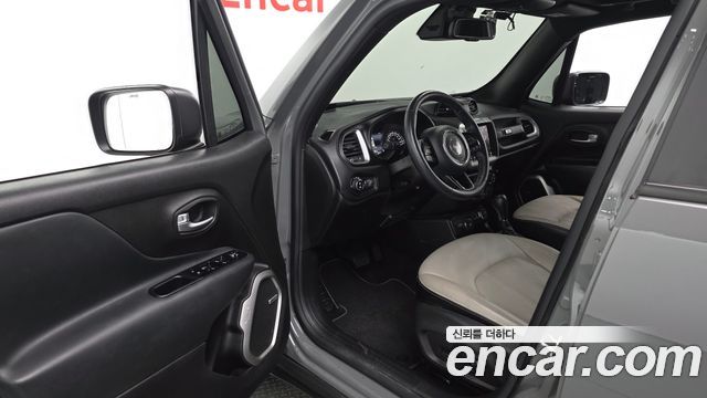 Jeep Renegade 2.4 80th Edition AWD 2021 — фото 10