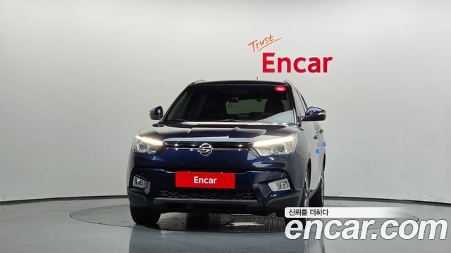 KG Mobility (SsangYong) Tivoli LX 2WD HI-DLX 2016 — фото 3