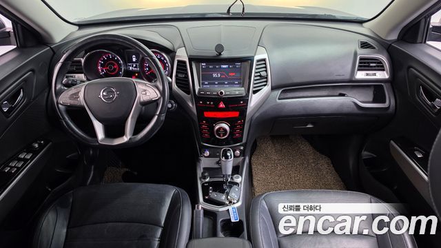 KG Mobility (SsangYong) Tivoli LX 2WD HI-DLX 2016 — фото 7