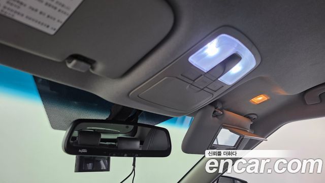 KG Mobility (SsangYong) Tivoli LX 2WD HI-DLX 2016 — фото 12