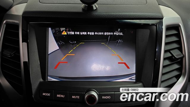 KG Mobility (SsangYong) Tivoli LX 2WD HI-DLX 2016 — фото 15