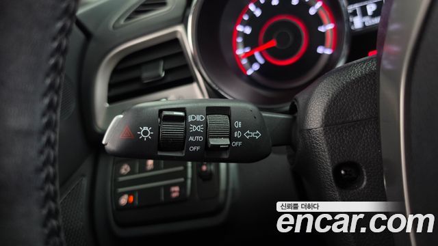 KG Mobility (SsangYong) Tivoli LX 2WD HI-DLX 2016 — фото 20