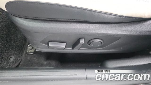 Kia Sportage (V) Gasoline 1.6 Turbo 2WD Nobleless 2022 — фото 32