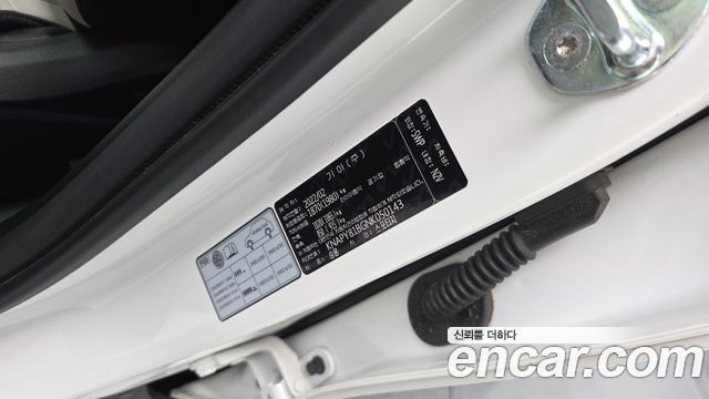 Kia Sportage (V) Gasoline 1.6 Turbo 2WD Nobleless 2022 — фото 36