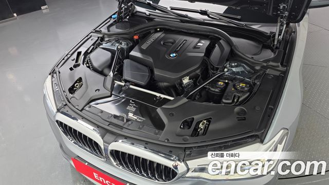 BMW 5 Series (G30) 530i M Sport Package Plus 2017 — фото 6