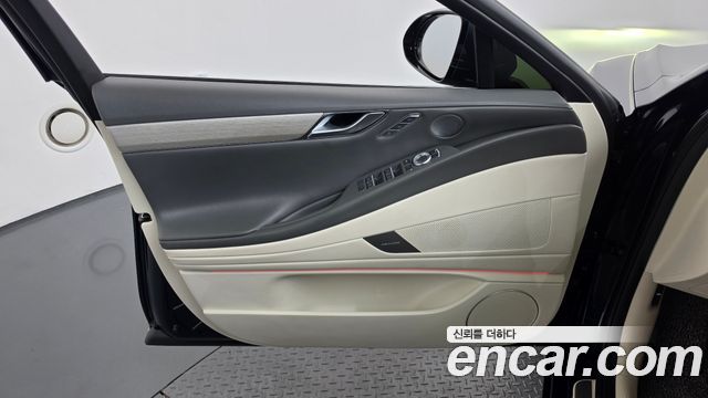 Genesis Electrified G80 (RG3) e-AWD 2026 — фото 24