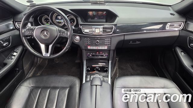 Mercedes-Benz E-Class (W212) E220 Bluetec Avantgarde 2016 — фото 7
