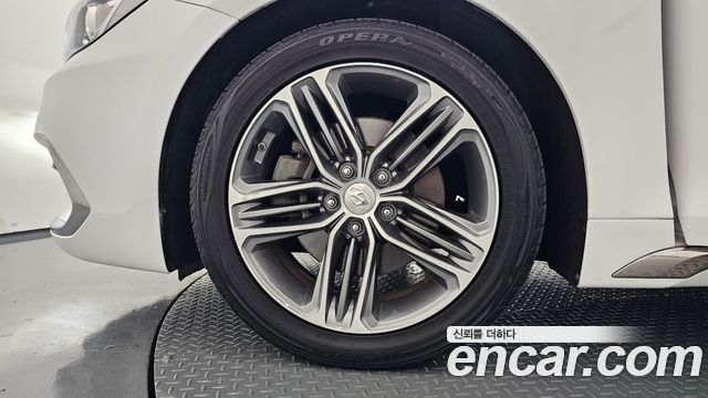 Hyundai Grandeur (IG) 3.0 LPi Modern (Rental Car) 2019 — фото 5