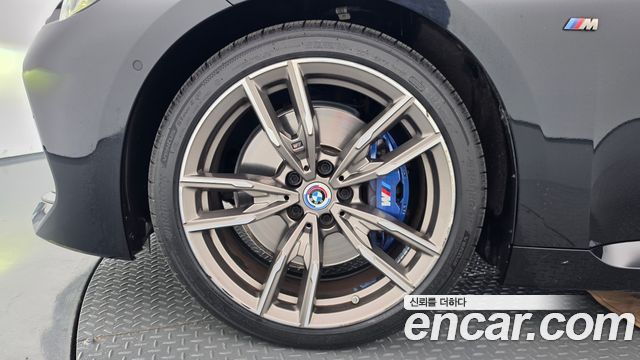BMW 2 Series (G42) M240i xDrive Coupe 2023 — фото 5