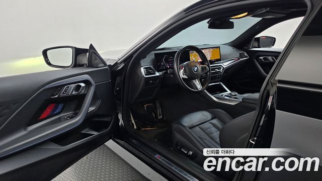 BMW 2 Series (G42) M240i xDrive Coupe 2023 — фото 10