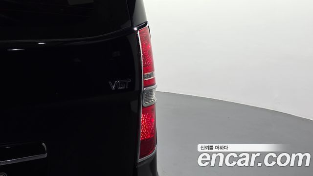Hyundai Grand Starex Van 5-Seater Modern 2019 — фото 23
