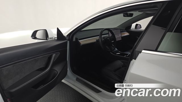 Tesla Model 3 Long Range AWD 2020 — фото 10