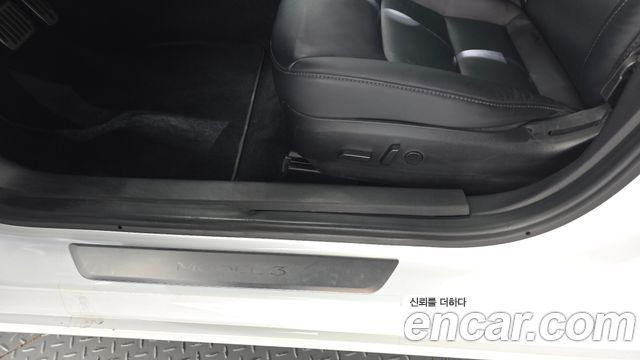Tesla Model 3 Long Range AWD 2020 — фото 23