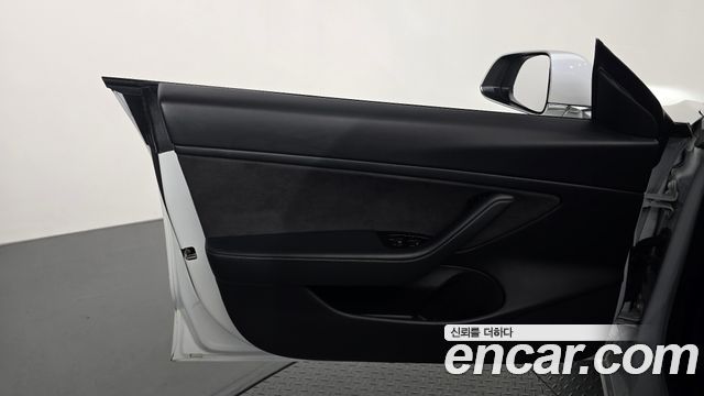 Tesla Model 3 Long Range AWD 2020 — фото 30