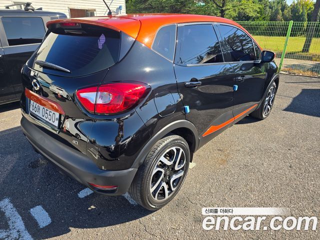 Renault Korea QM3 RE 2016 — фото 2