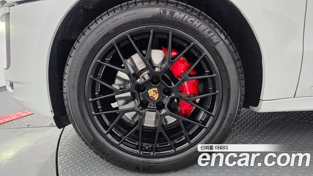 Porsche Macan 3.0 GTS 95B 2017 — фото 5