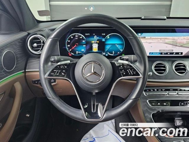 Mercedes-Benz E-Class (W213) E250 AMG Line 2023 — фото 17