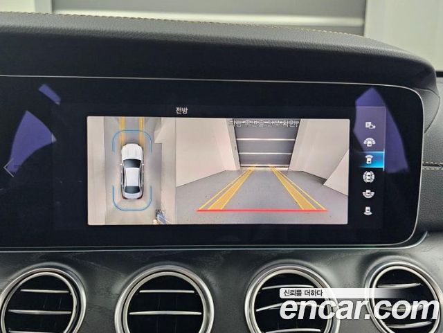 Mercedes-Benz E-Class (W213) E250 AMG Line 2023 — фото 19