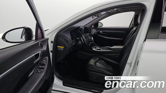 Hyundai Sonata (DN8) 2.0 LPG(rental car) Smart 2020 — фото 10