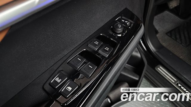 KG Mobility (SsangYong) Torres Gasoline 1.5 4WD Black Edition 2024 — фото 28