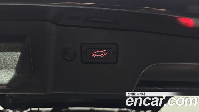 KG Mobility (SsangYong) Torres Gasoline 1.5 4WD Black Edition 2024 — фото 37