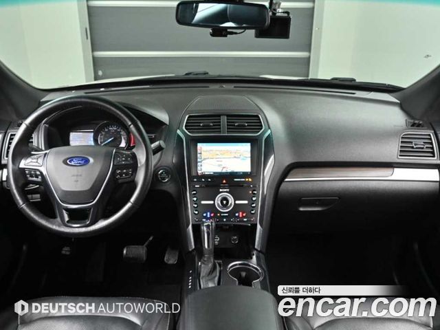 Ford Explorer 2.3 Limited 4WD 5th 2016 — фото 7