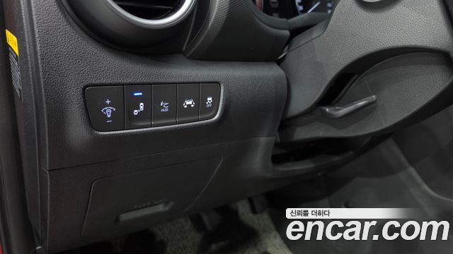 Hyundai Kona 1.6 Turbo 2WD Premium 2018 — фото 20