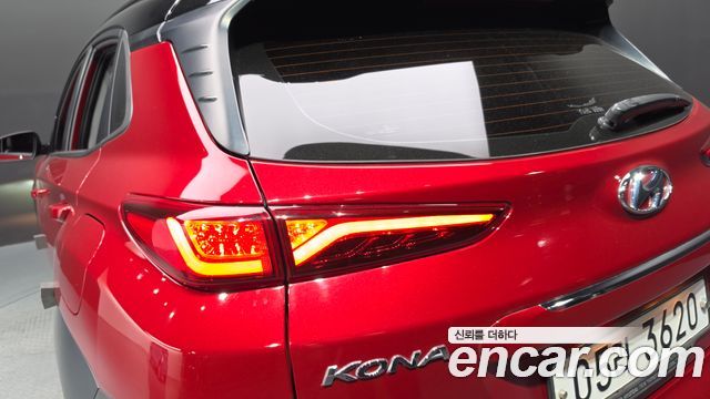 Hyundai Kona 1.6 Turbo 2WD Premium 2018 — фото 29