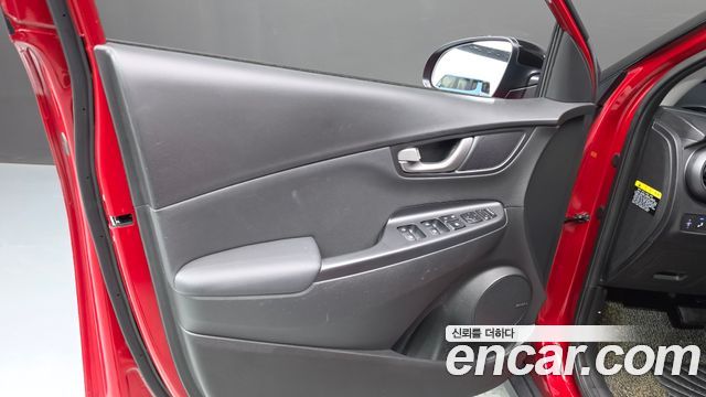Hyundai Kona 1.6 Turbo 2WD Premium 2018 — фото 30