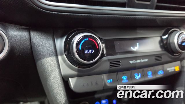 Hyundai Kona 1.6 Turbo 2WD Premium 2018 — фото 33