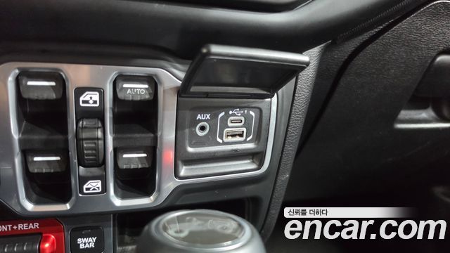 Jeep Wrangler (JL) 2.0 Rubicon High 4Door 2018 — фото 16