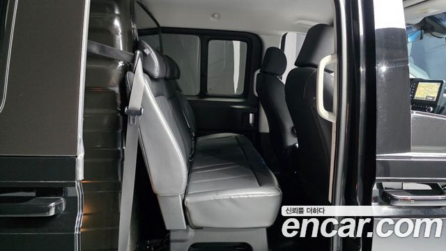 Hyundai Staria L3.5 Cargo 5-Seater Modern 2022 — фото 11