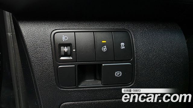 Hyundai Staria L3.5 Cargo 5-Seater Modern 2022 — фото 16