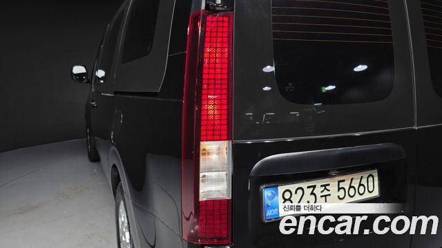 Hyundai Staria L3.5 Cargo 5-Seater Modern 2022 — фото 23