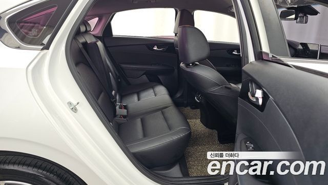 Kia K3 Noblesse 2019 — фото 16