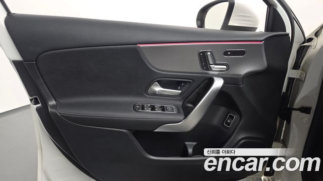 Mercedes-Benz A-Class (W177) A220 Sedan 2021 — фото 24