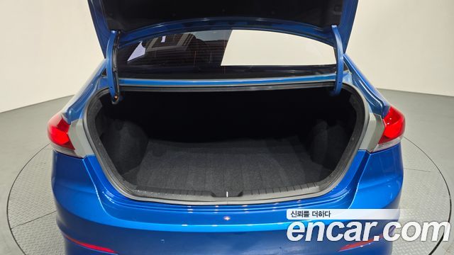 Hyundai Avante (AD) 1.6 GDI Value Plus 2018 — фото 22