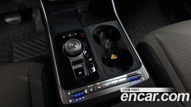 Kia Carnival (IV) Diesel 7-Seater Signature 2025 — фото 9