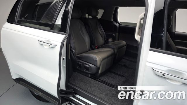 Kia Carnival (IV) Diesel 7-Seater Signature 2025 — фото 12