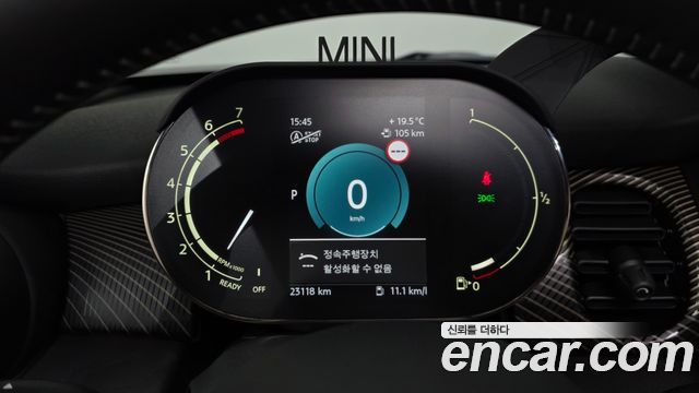MINI Cooper 5Door Resolute Edition 3rd Gen 2023 — фото 8