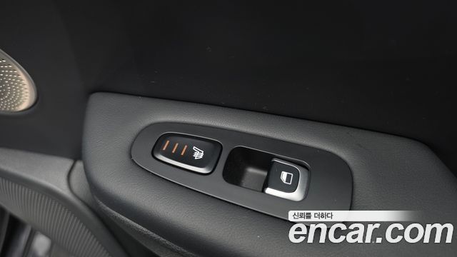 Kia Stinger 2.0 Turbo 2WD Platinum 2019 — фото 29